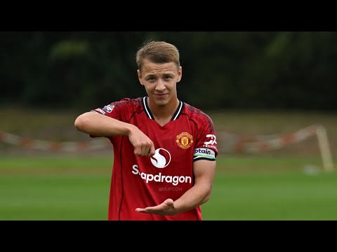 Амир Ибрагимов и его игра за академию "Ман Юнайтед"